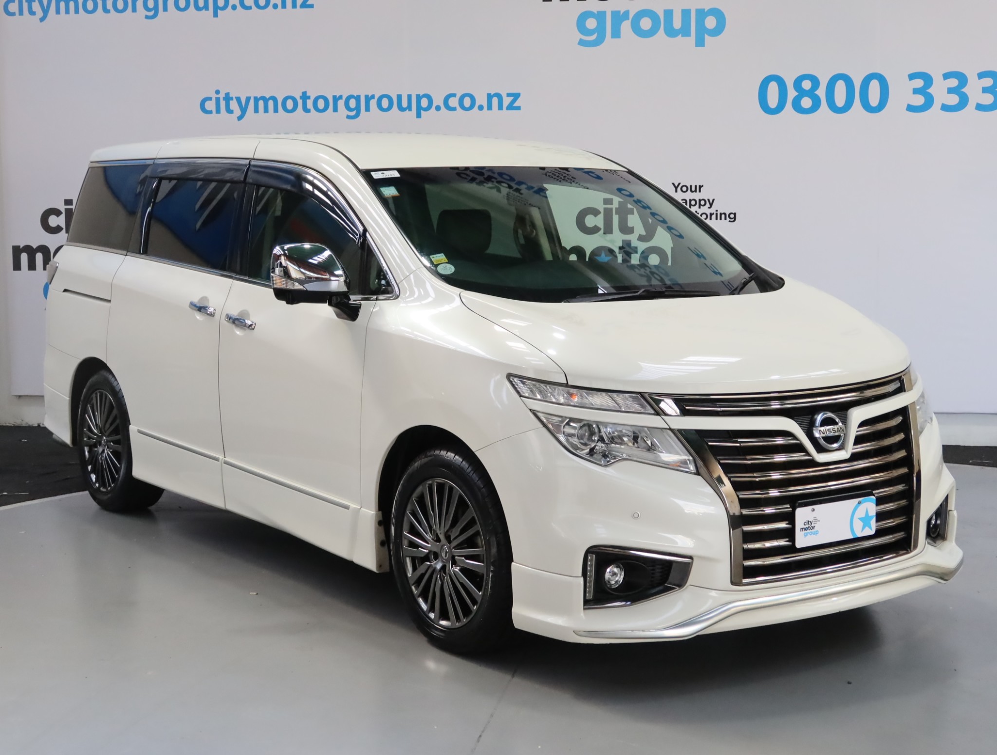 2017 Nissan Elgrand