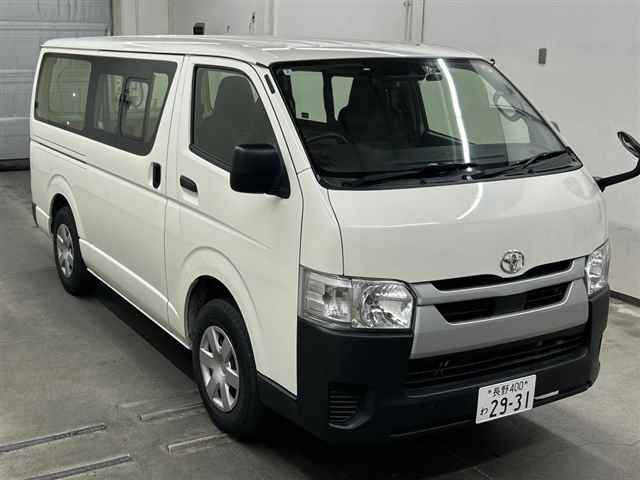 2022 Toyota HiAce