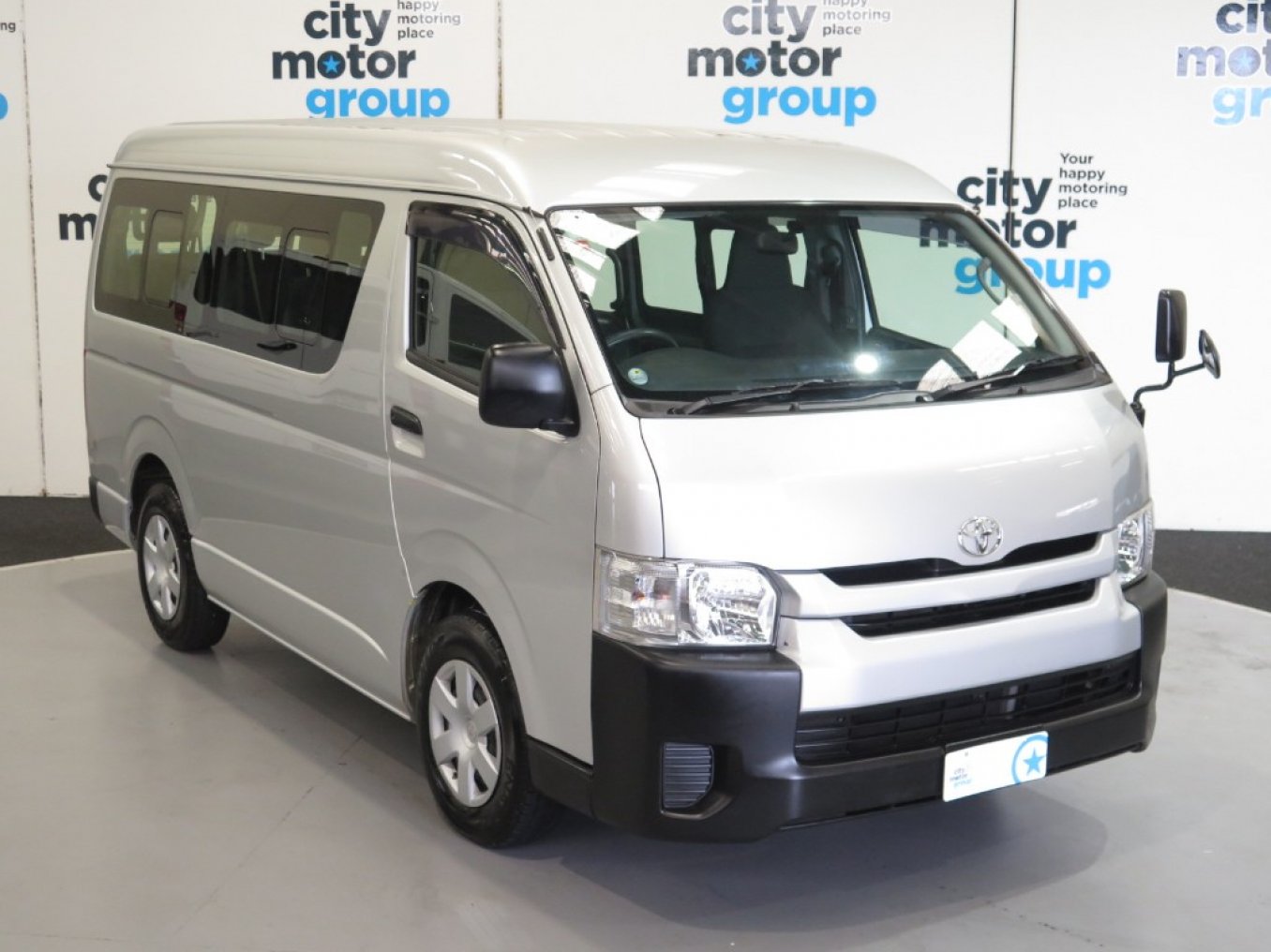 toyota hiace city
