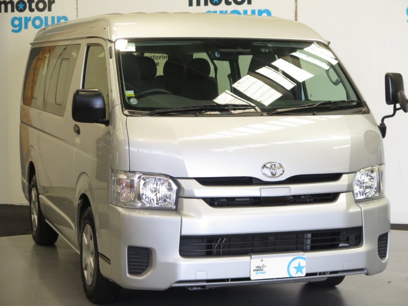 Toyota hiace 2018