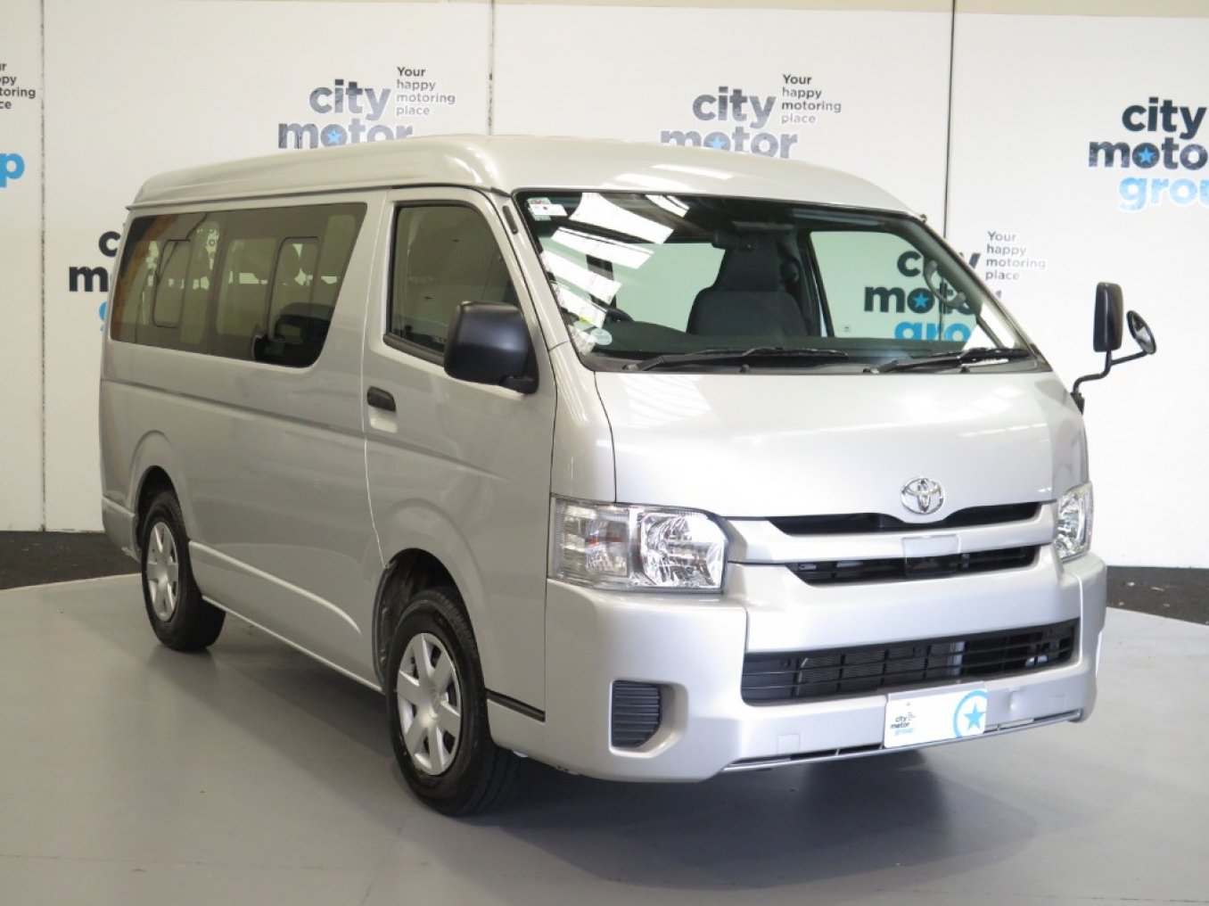 Toyota hiace 2018