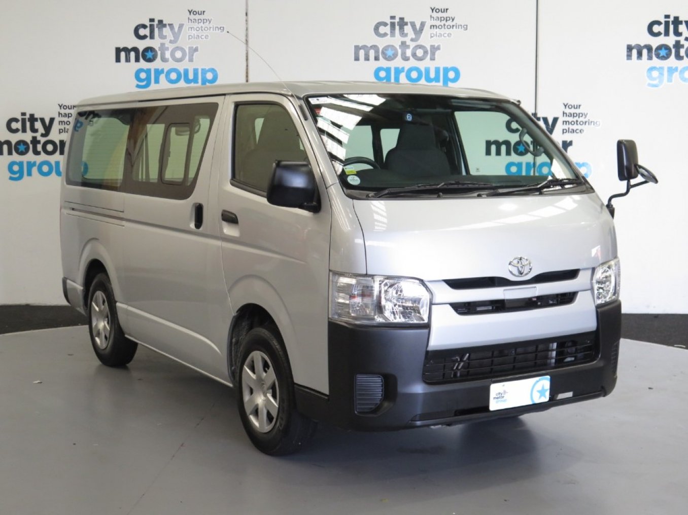 Toyota hiace 2018