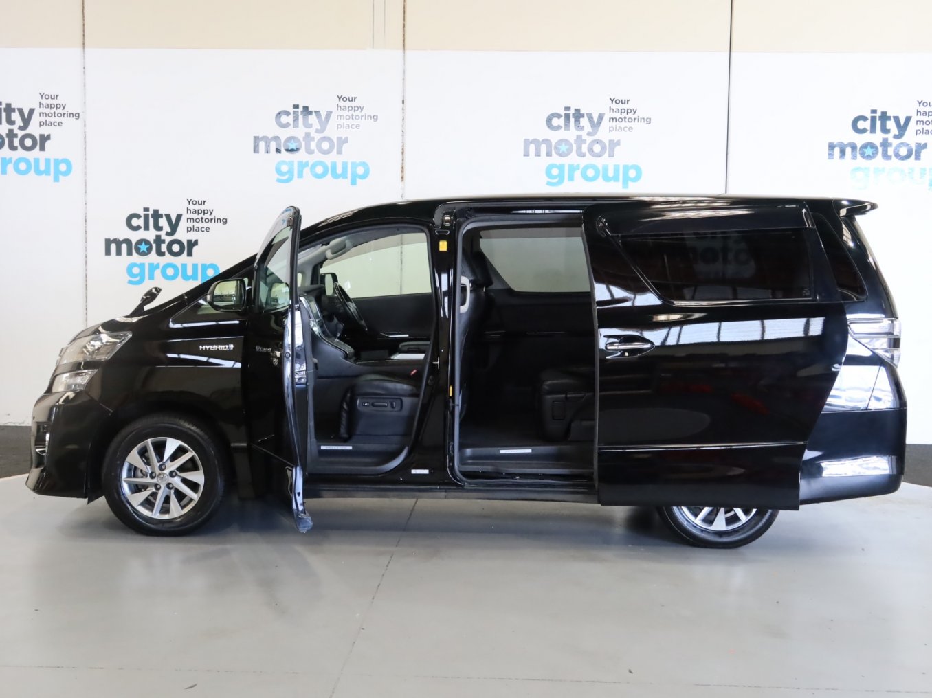 2014 Toyota Vellfire City Motor Group